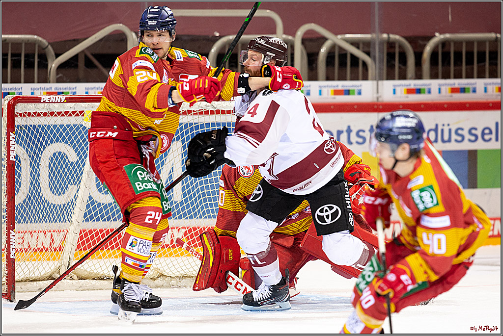 PENNY DEL;  Duesseldorfer EG - Koelner Haie; Duesseldorf, 15.03.2021